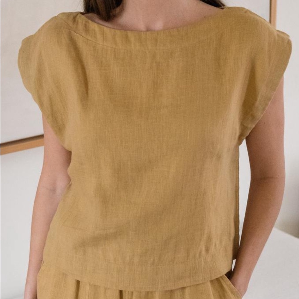Laude the Label Everyday Crop Top XS linen turmeric